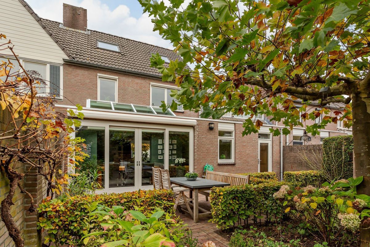 Hooiland 18 Photo Blur 48