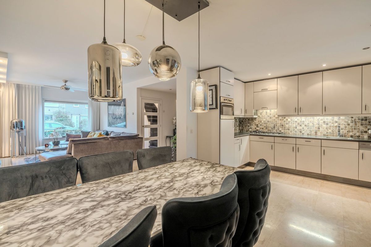 Tricotstraat 69 Photo Blur 13