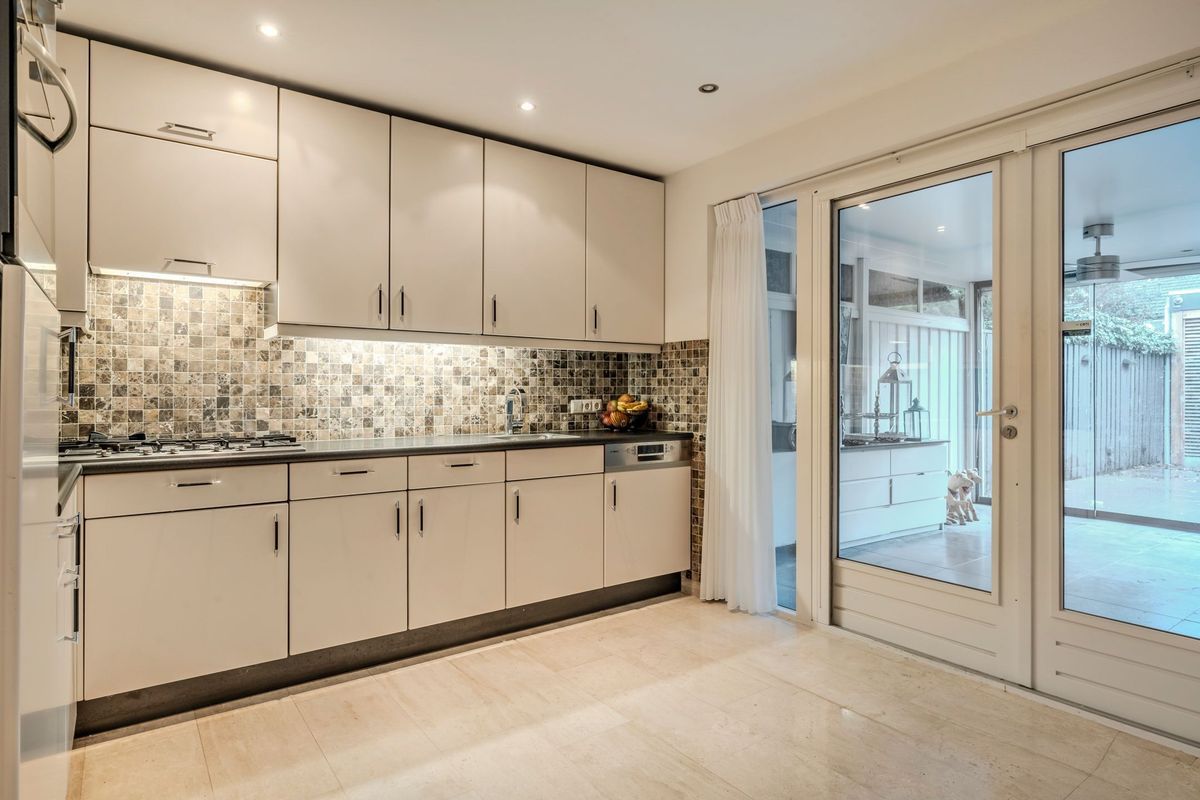 Tricotstraat 69 Photo Blur 14