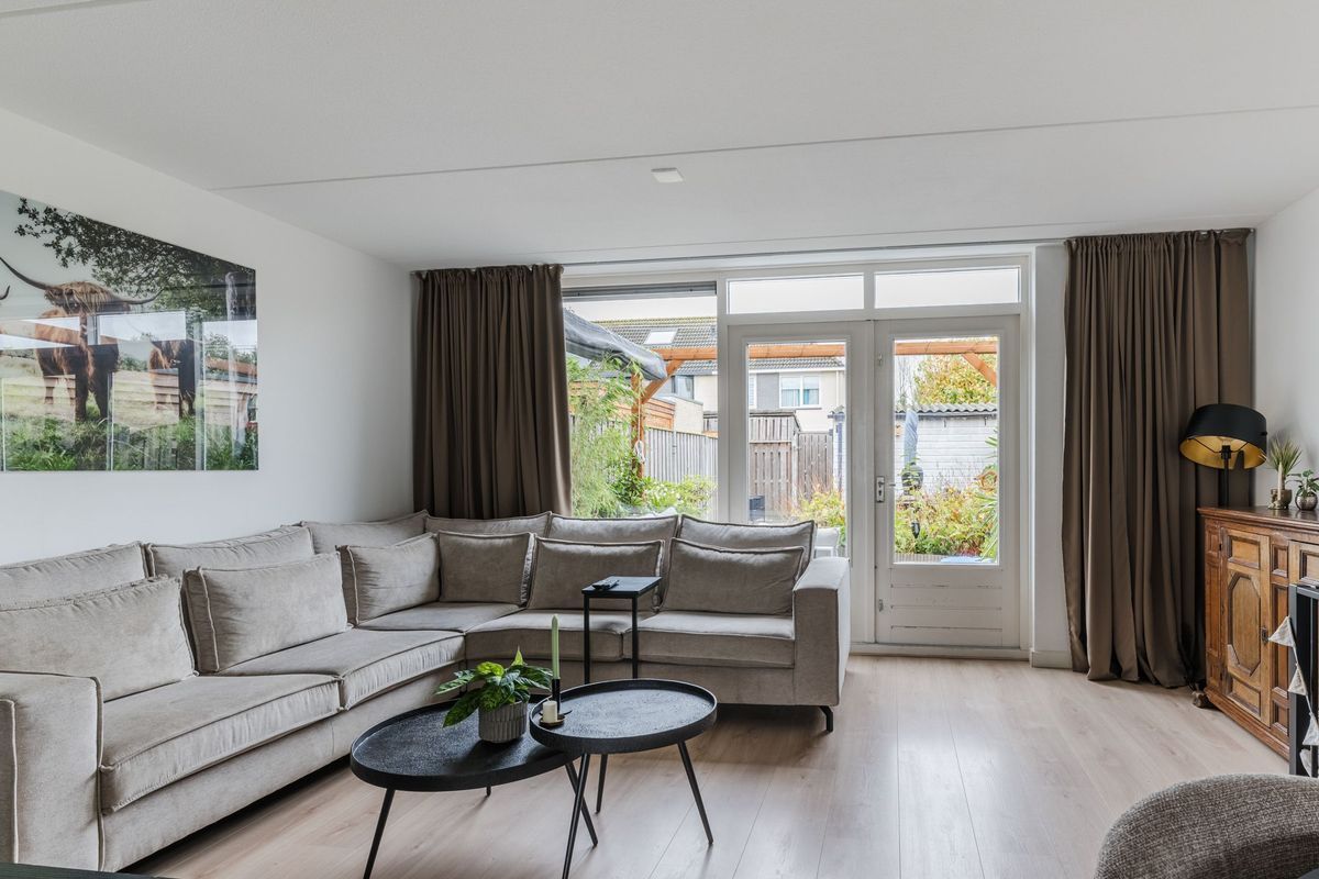 Megenstraat 67 Photo Blur 12