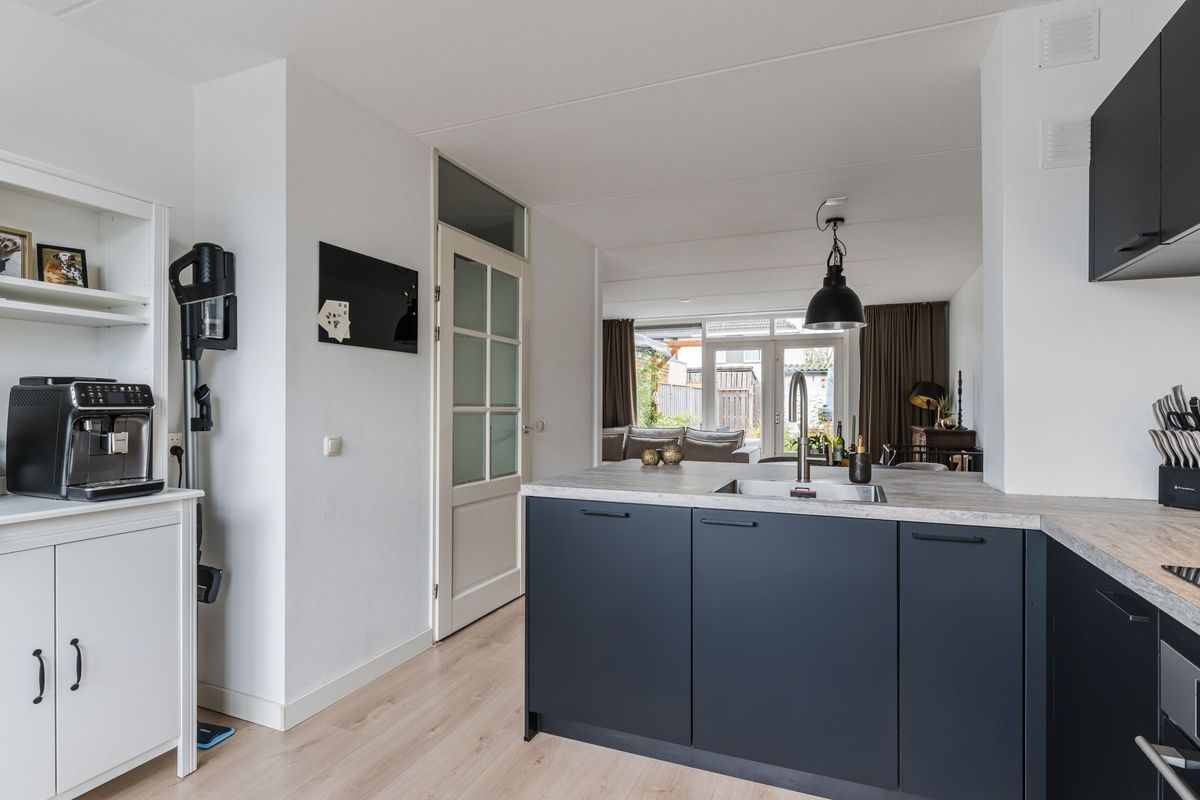 Megenstraat 67 Photo Blur 6