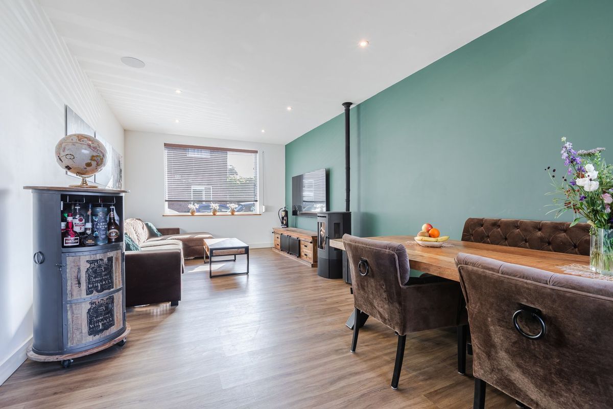 Eikstraat 47 Photo Blur 4