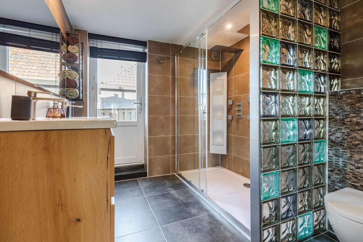 Eikstraat 47 Photo Blur 14