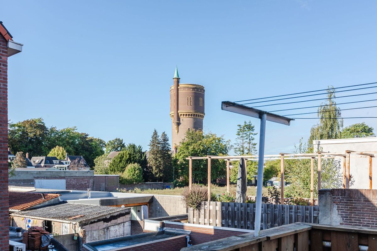 Eikstraat 47 Photo Blur 46