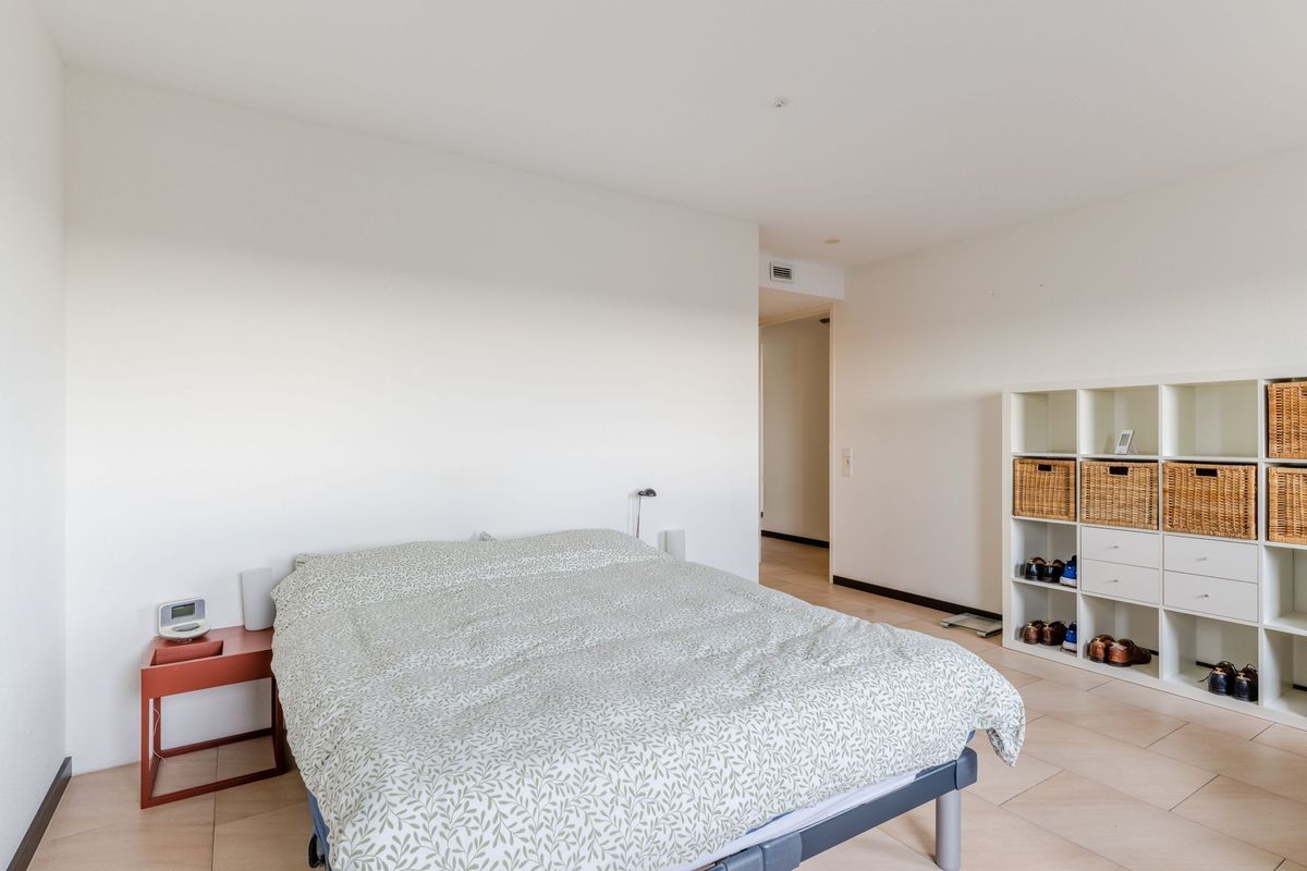 Westpoint 44 Photo Blur 17