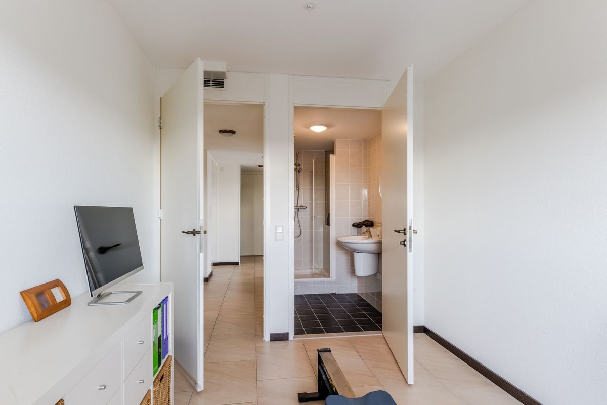 Westpoint 44 Photo Blur 19