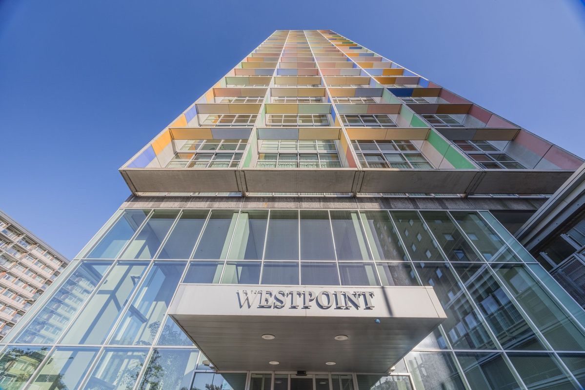 Westpoint 44 Photo Blur 24