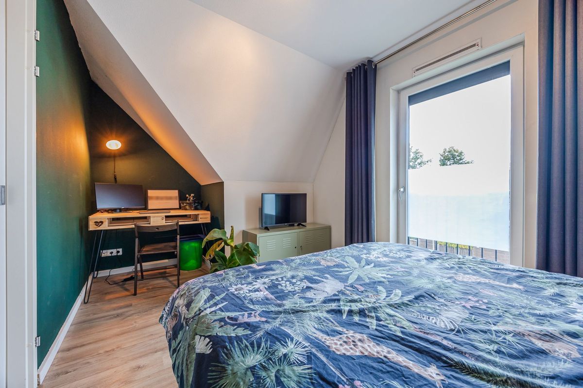 Aftrap 1 Photo Blur 22