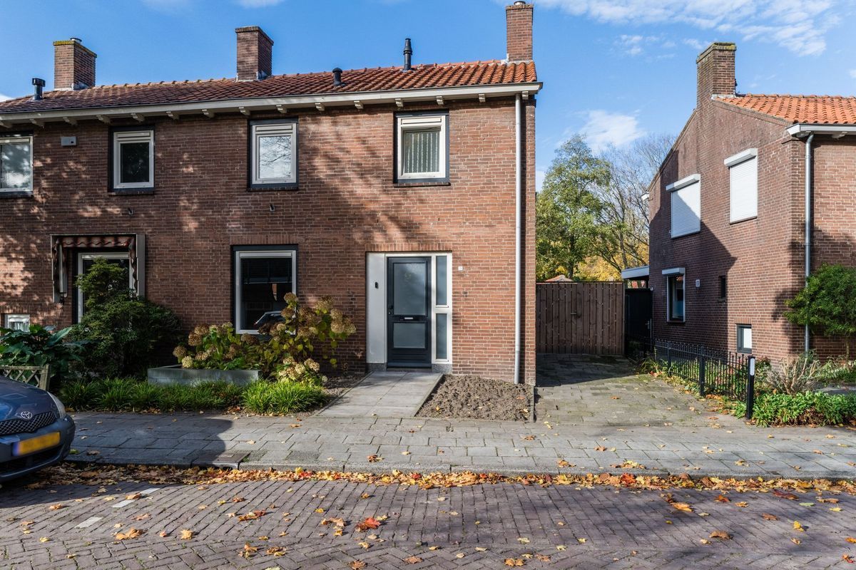 Wethouder van den Wildenbergstraat 33 Photo Blur 34