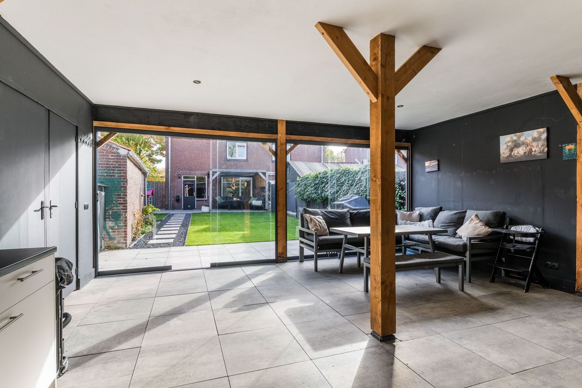 Wethouder van den Wildenbergstraat 33 Photo Blur 1