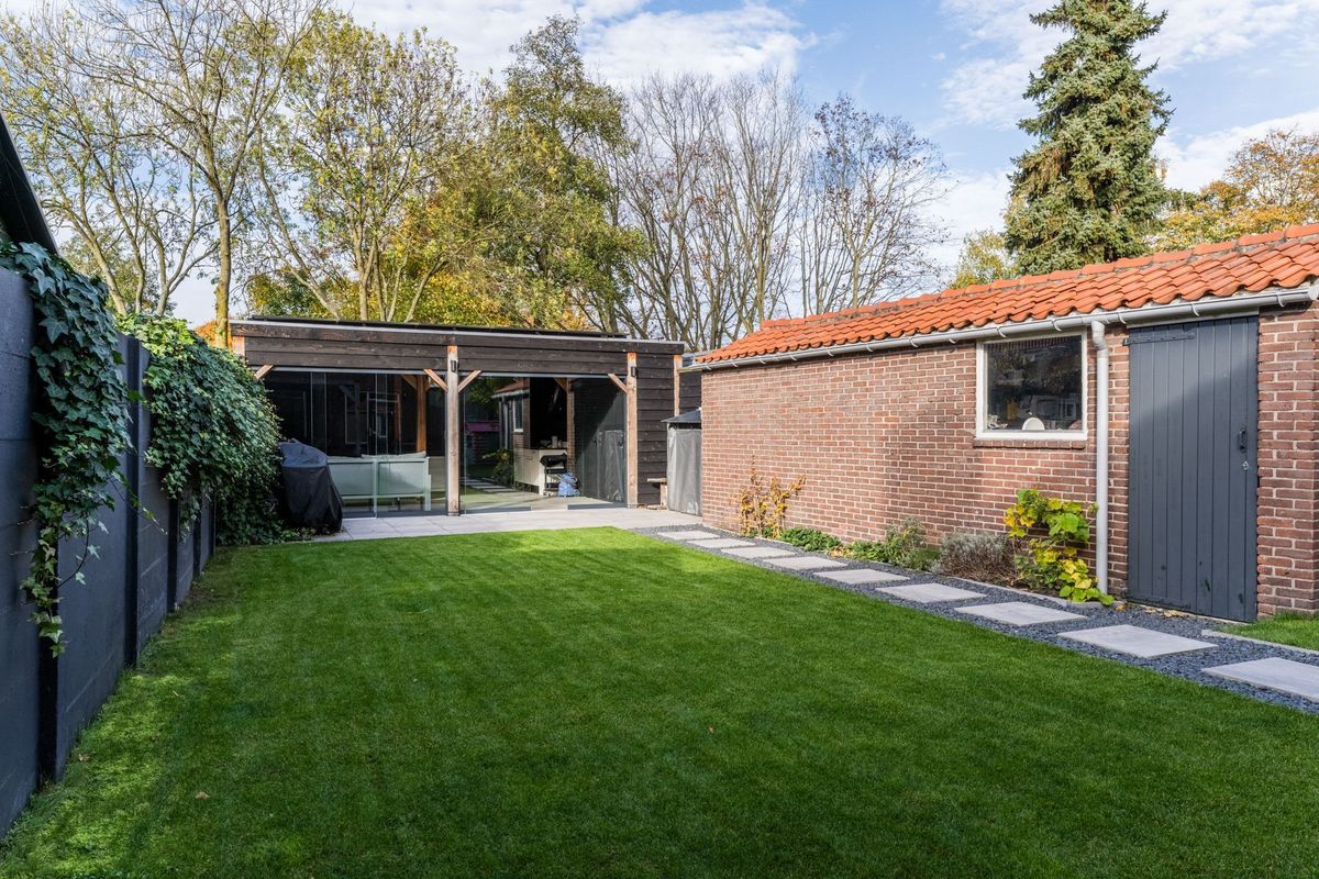 Wethouder van den Wildenbergstraat 33 Photo Blur 16