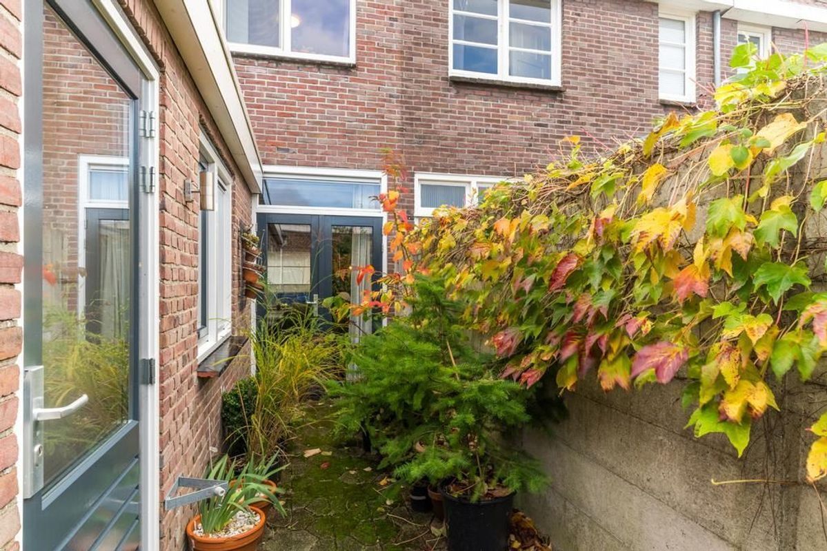 Bisschop Masiusstraat 47 Photo Blur 30