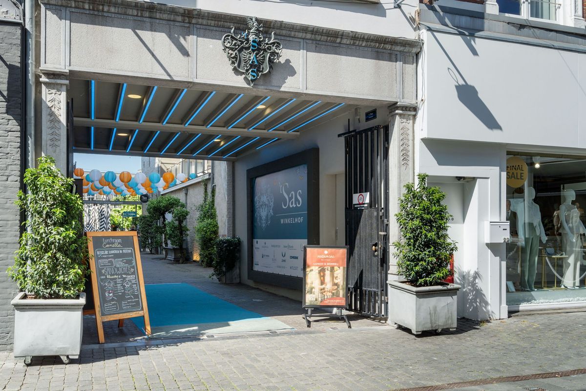 t' Sas 22 Photo Blur 46