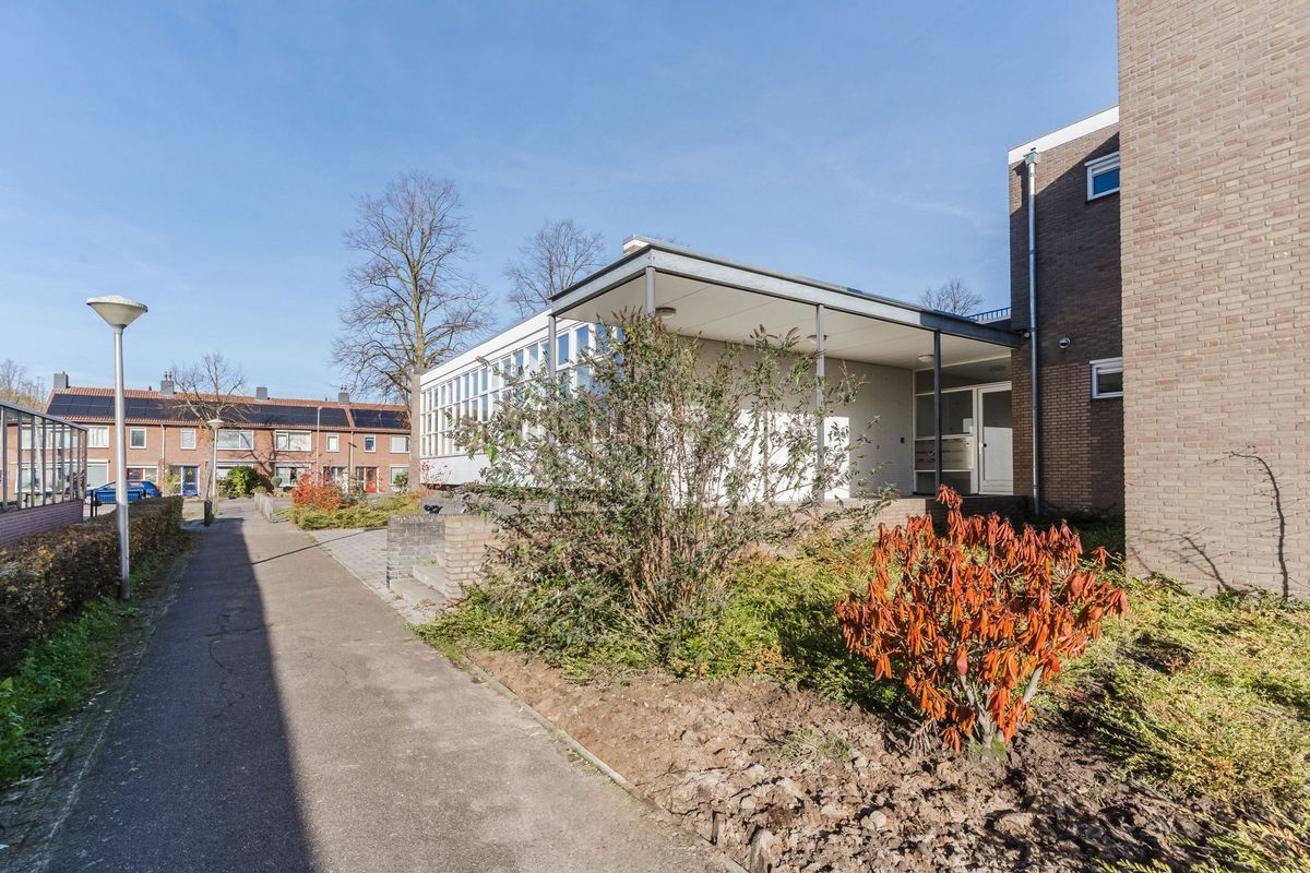 Mendelssohnlaan 3 - J Photo Blur 3