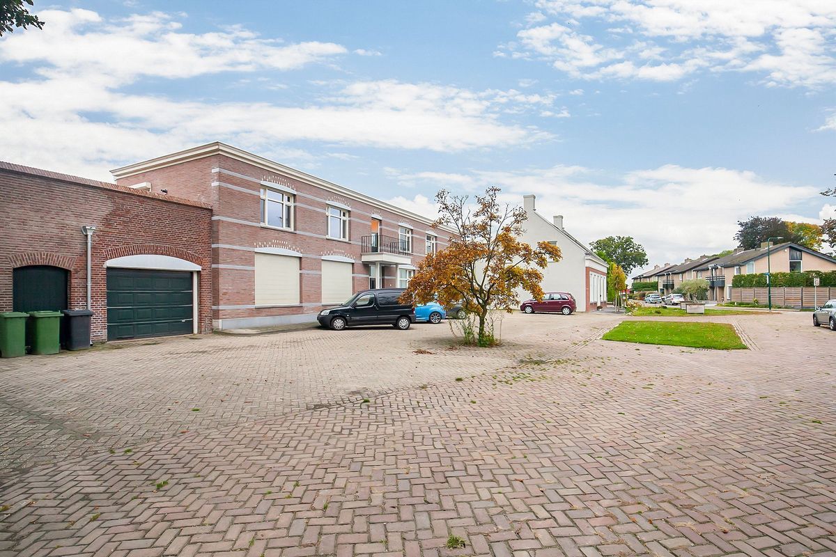 Aalstraat 1 Photo Blur 44