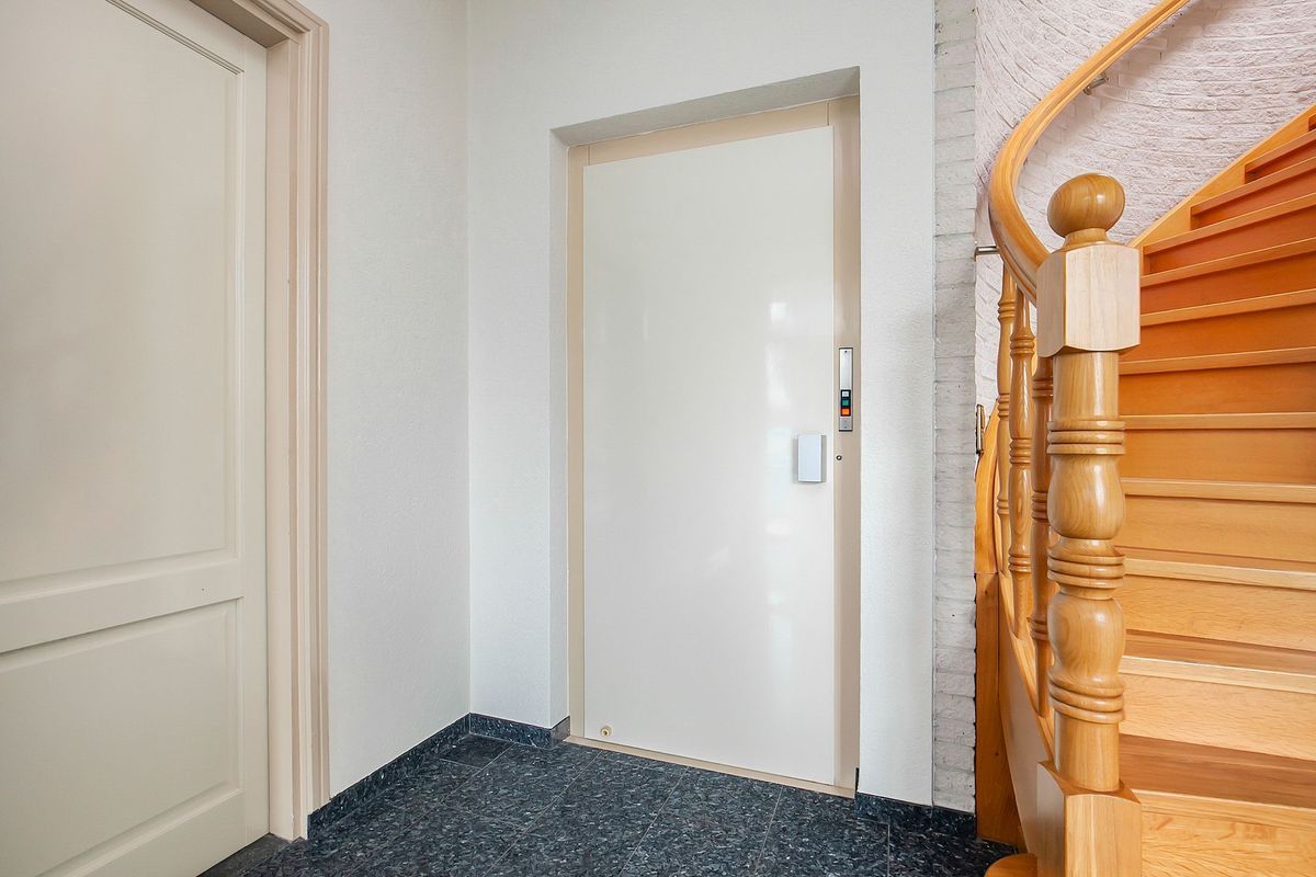 Aalstraat 1 Photo Blur 9