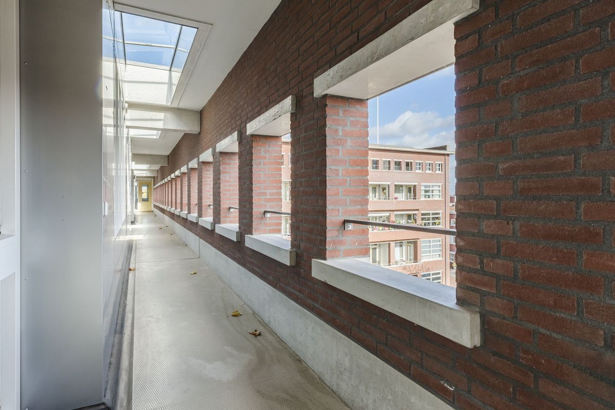 Julianastraat 42 Photo Blur 12