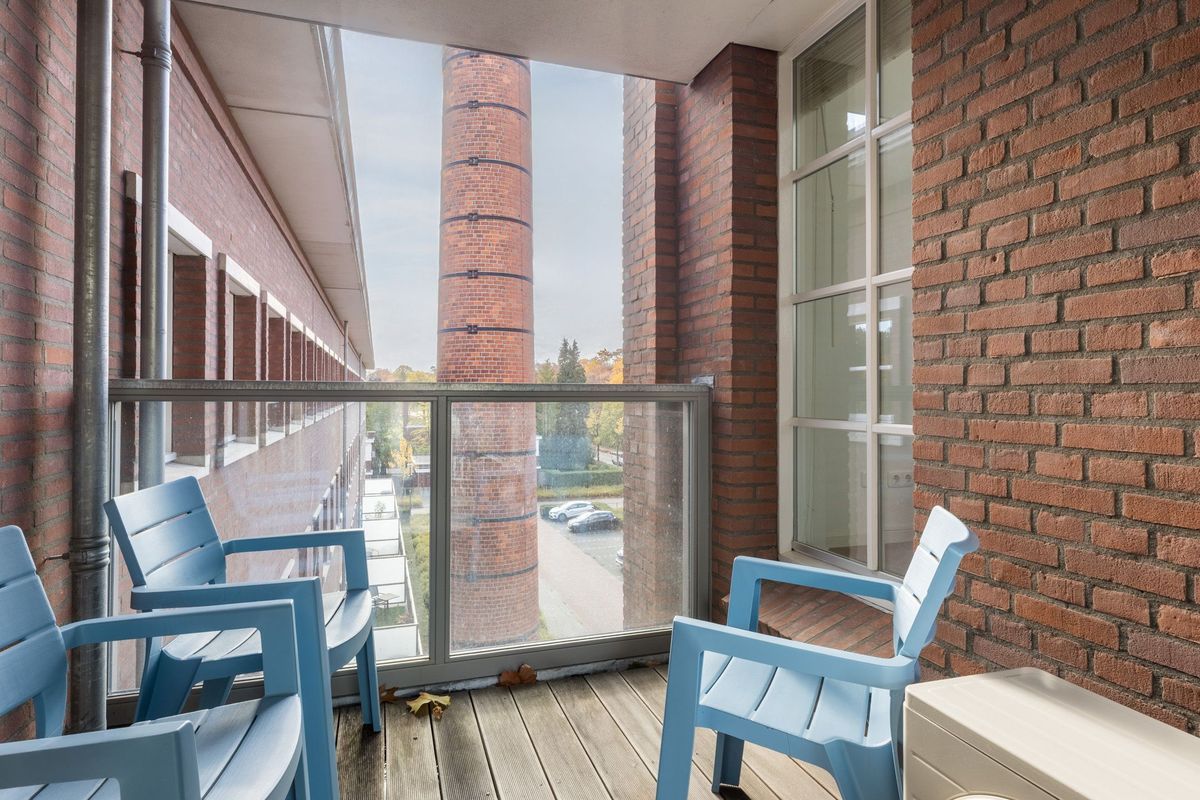 Julianastraat 42 Photo Blur 3