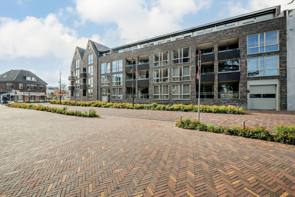 Nieuwendijk 5 Photo Blur 5