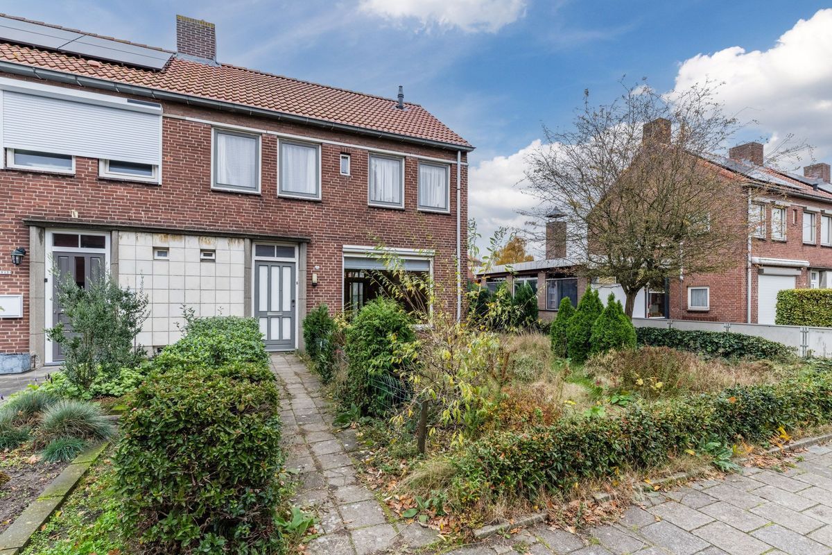 Memlingstraat 10 Photo Blur 29