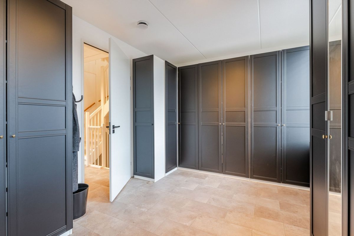 Anton Ebbenhof 12 Photo Blur 17