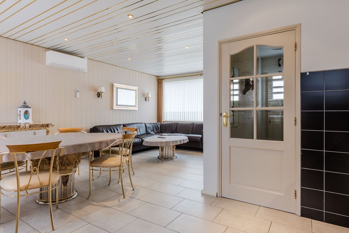 Jan Evertsenstraat 19 Photo Blur 7