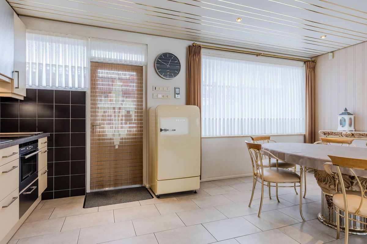 Jan Evertsenstraat 19 Photo Blur 6