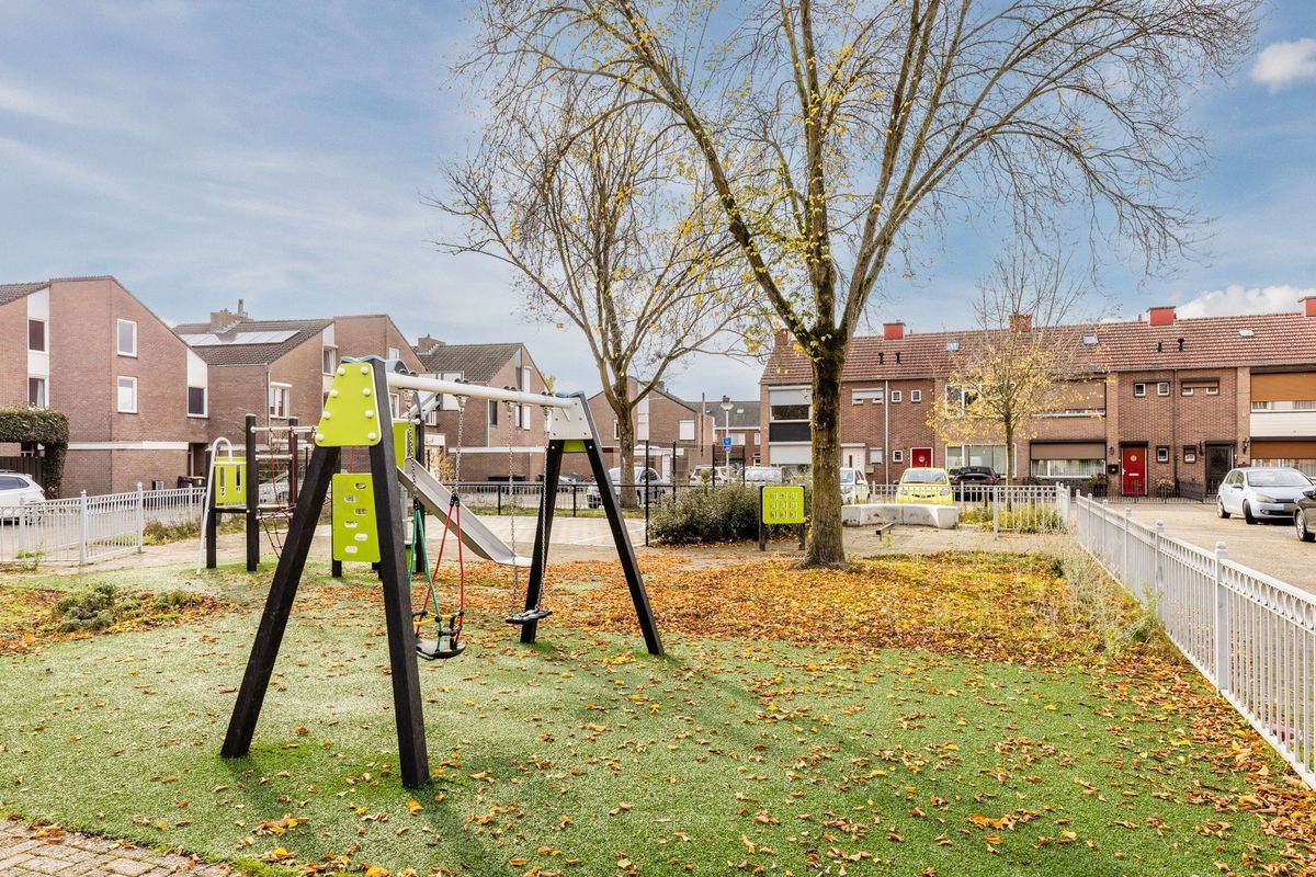 Jan Evertsenstraat 19 Photo Blur 29