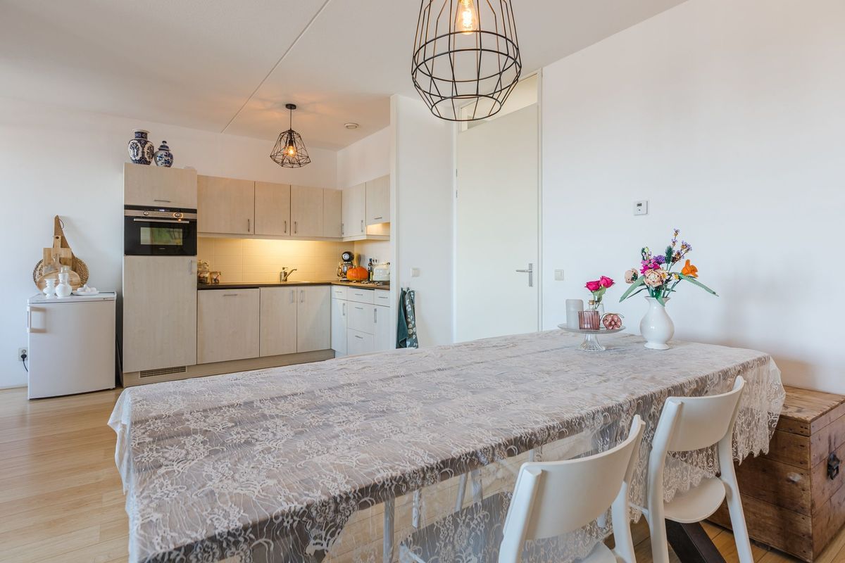 Laagstraat 8 - F Photo Blur 10