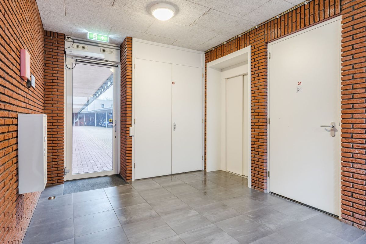 Laagstraat 8 - F Photo Blur 2