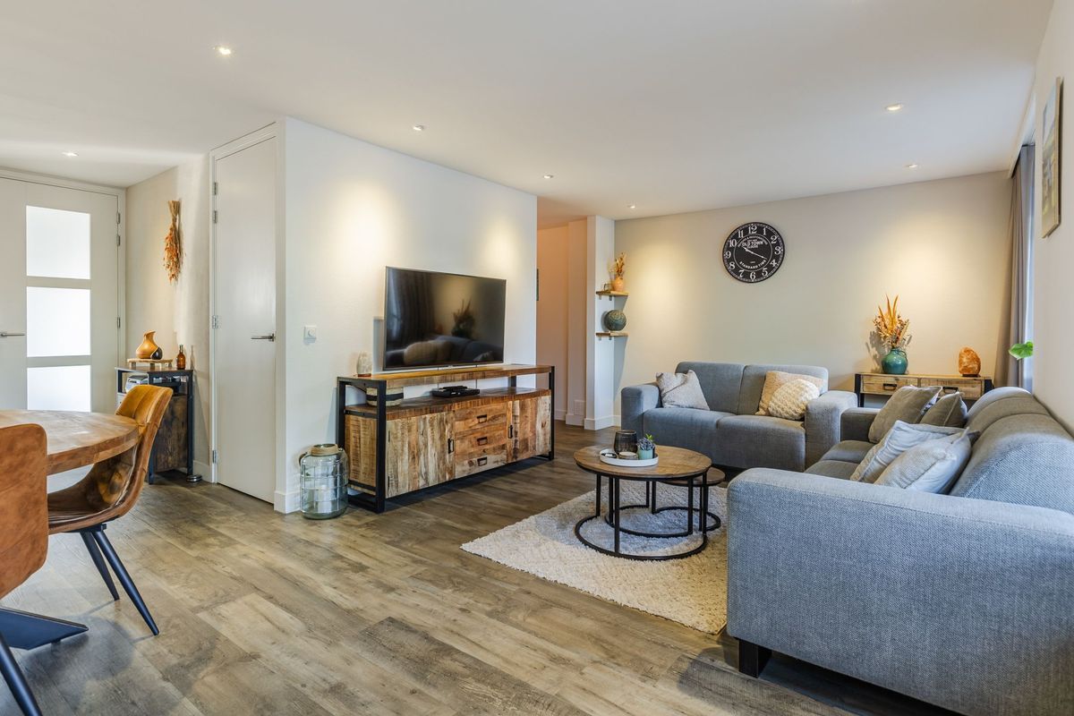 van Heinsbergstraat 83 Photo Blur 6