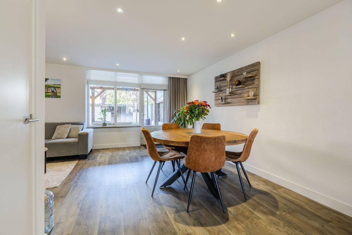 van Heinsbergstraat 83 Photo Blur 10