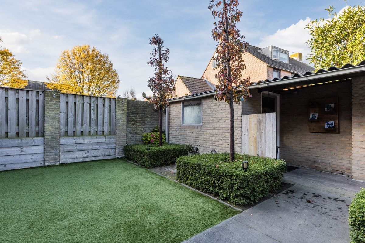 van Heinsbergstraat 83 Photo Blur 24