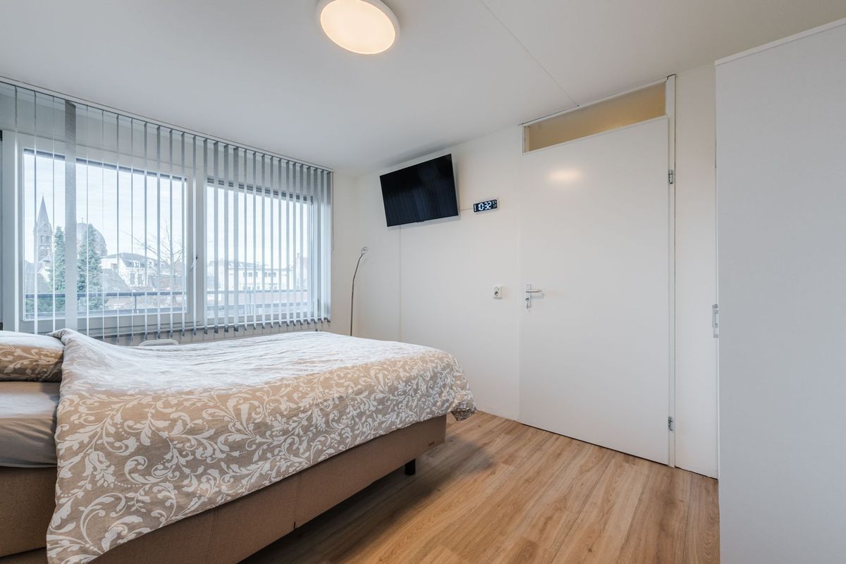 Wielstraat 48 Photo Blur 18