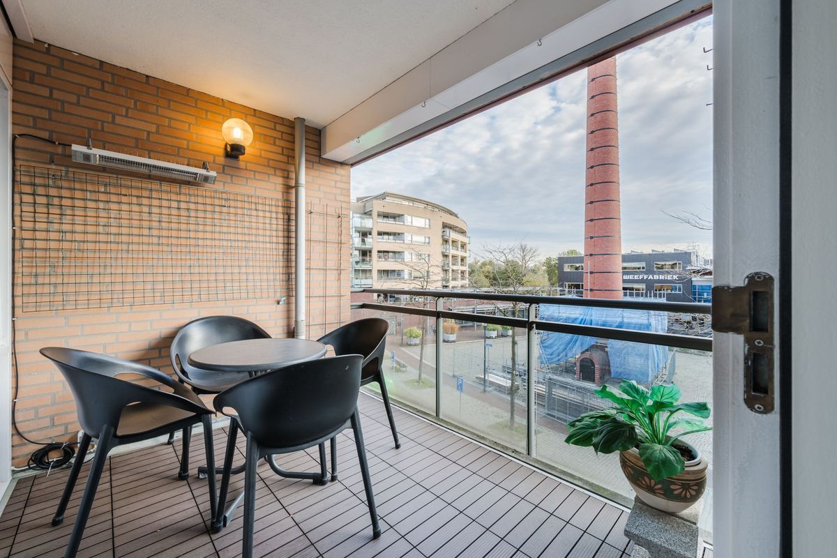 Wielstraat 48 Photo Blur 3