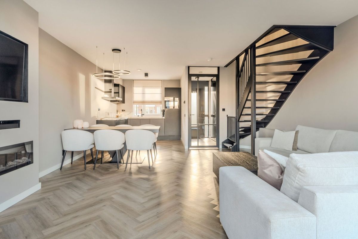 Nieuwevaert 23 Photo Blur 5