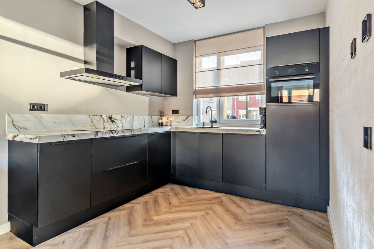 Nieuwevaert 23 Photo Blur 10