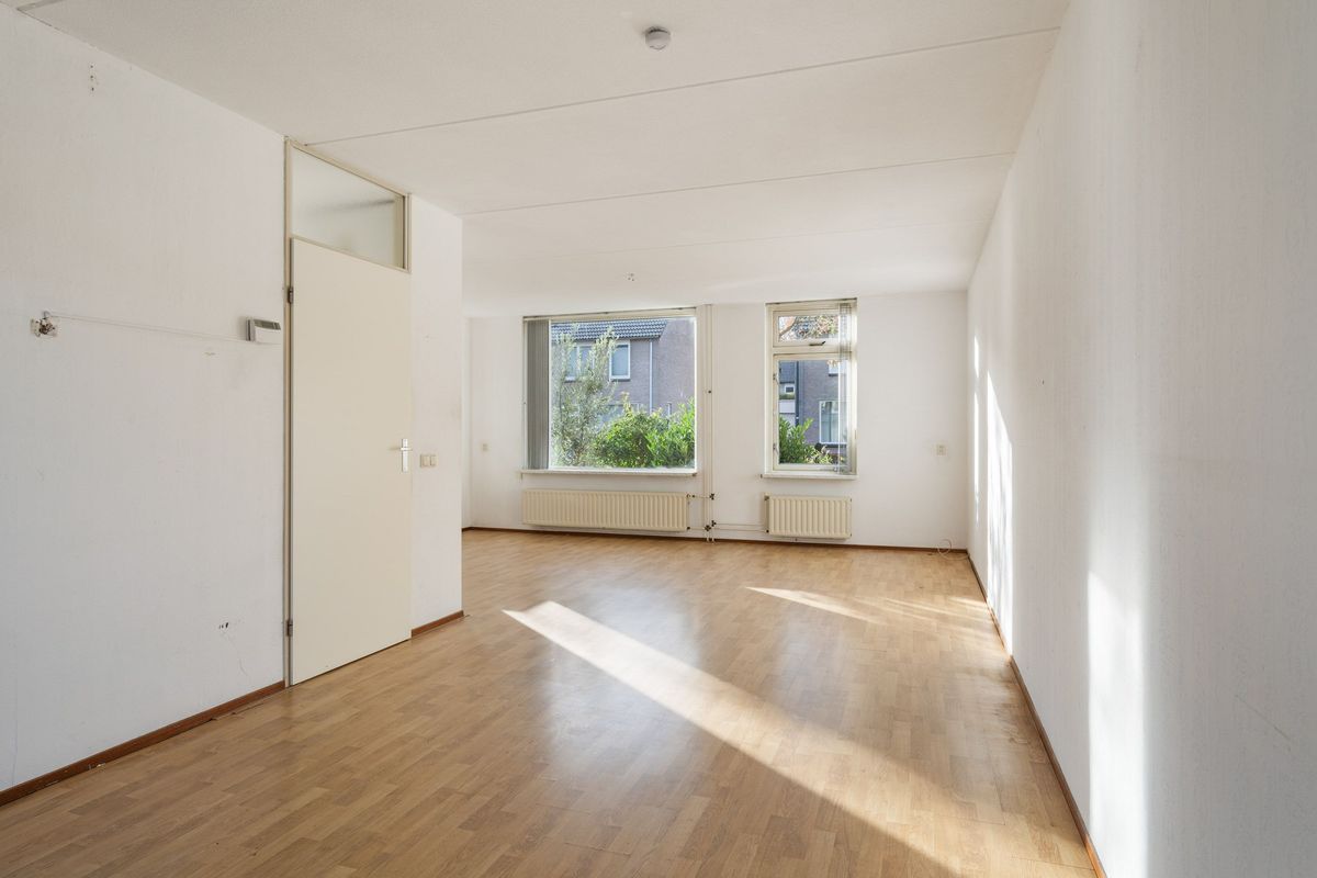 Willem Dreeslaan 43 Photo Blur 5