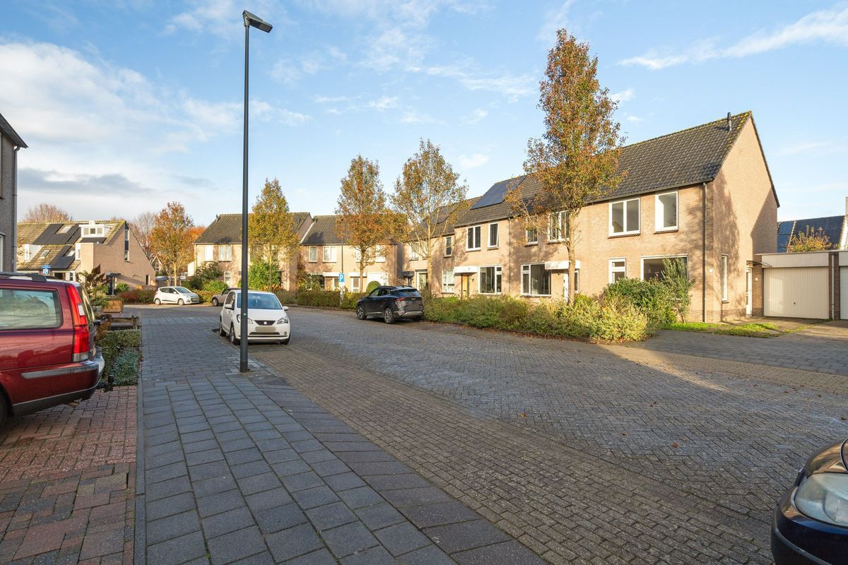 Willem Dreeslaan 43 Photo Blur 32