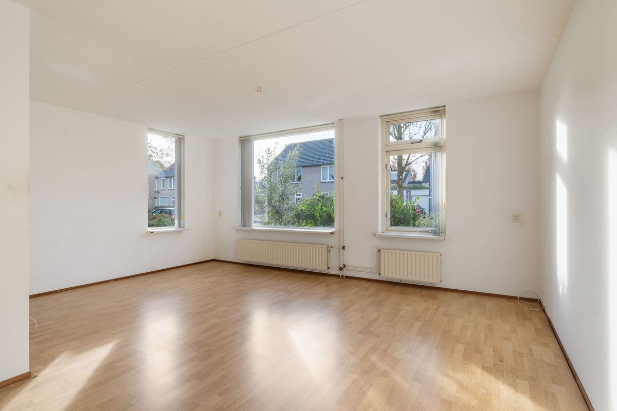 Willem Dreeslaan 43 Photo Blur 6