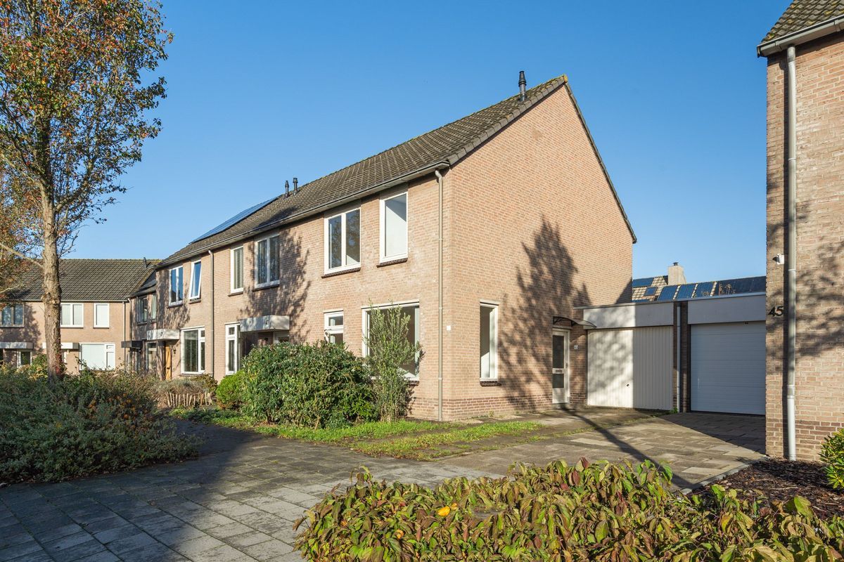 Willem Dreeslaan 43 Photo Blur 30