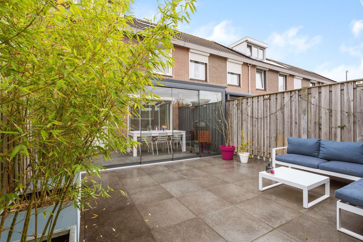 Heksenwiellaan 233 Photo Blur 28