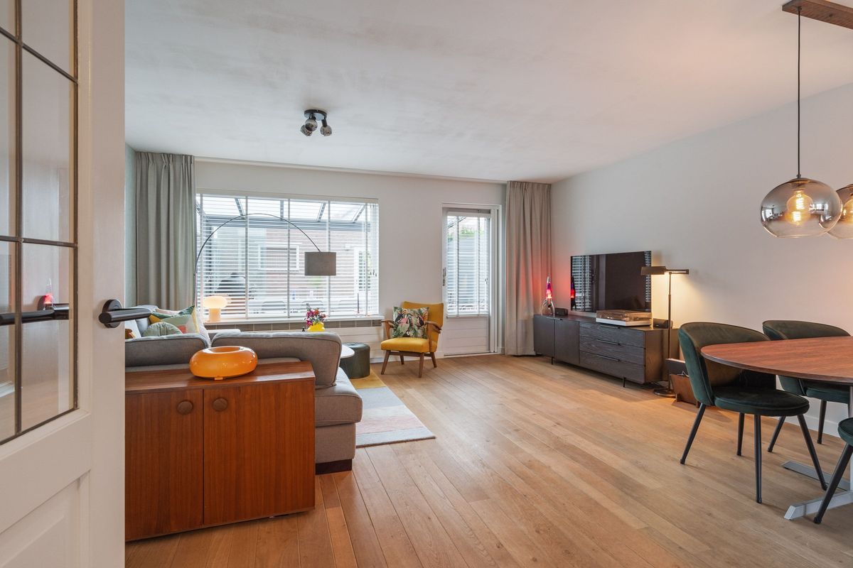 Heksenwiellaan 233 Photo Blur 2