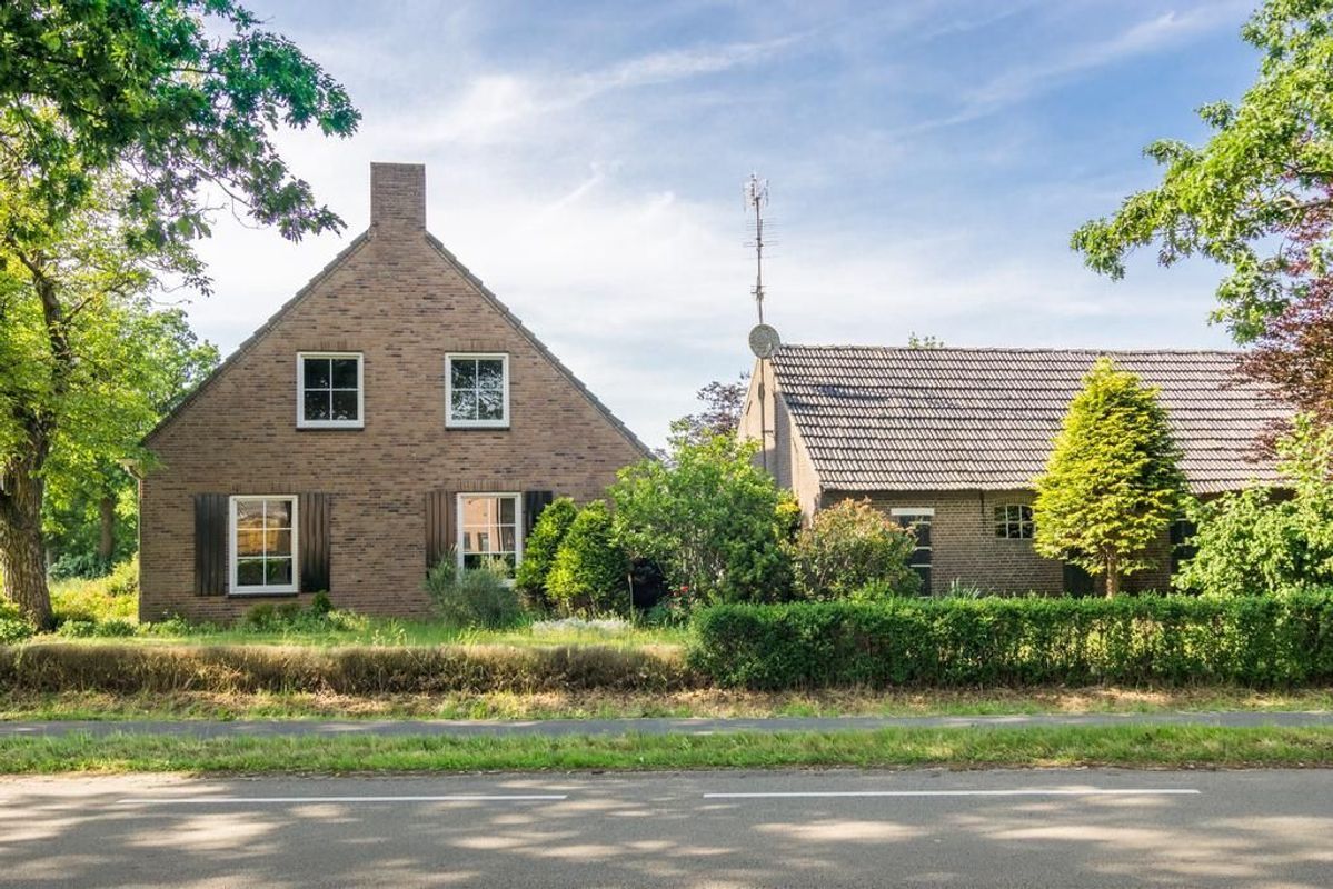 Vossenberg 2 Photo Blur 36