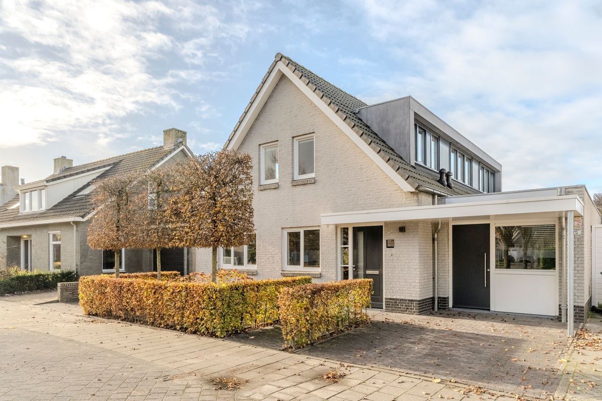 Pastoor Coomansstraat 19 Photo Blur 0