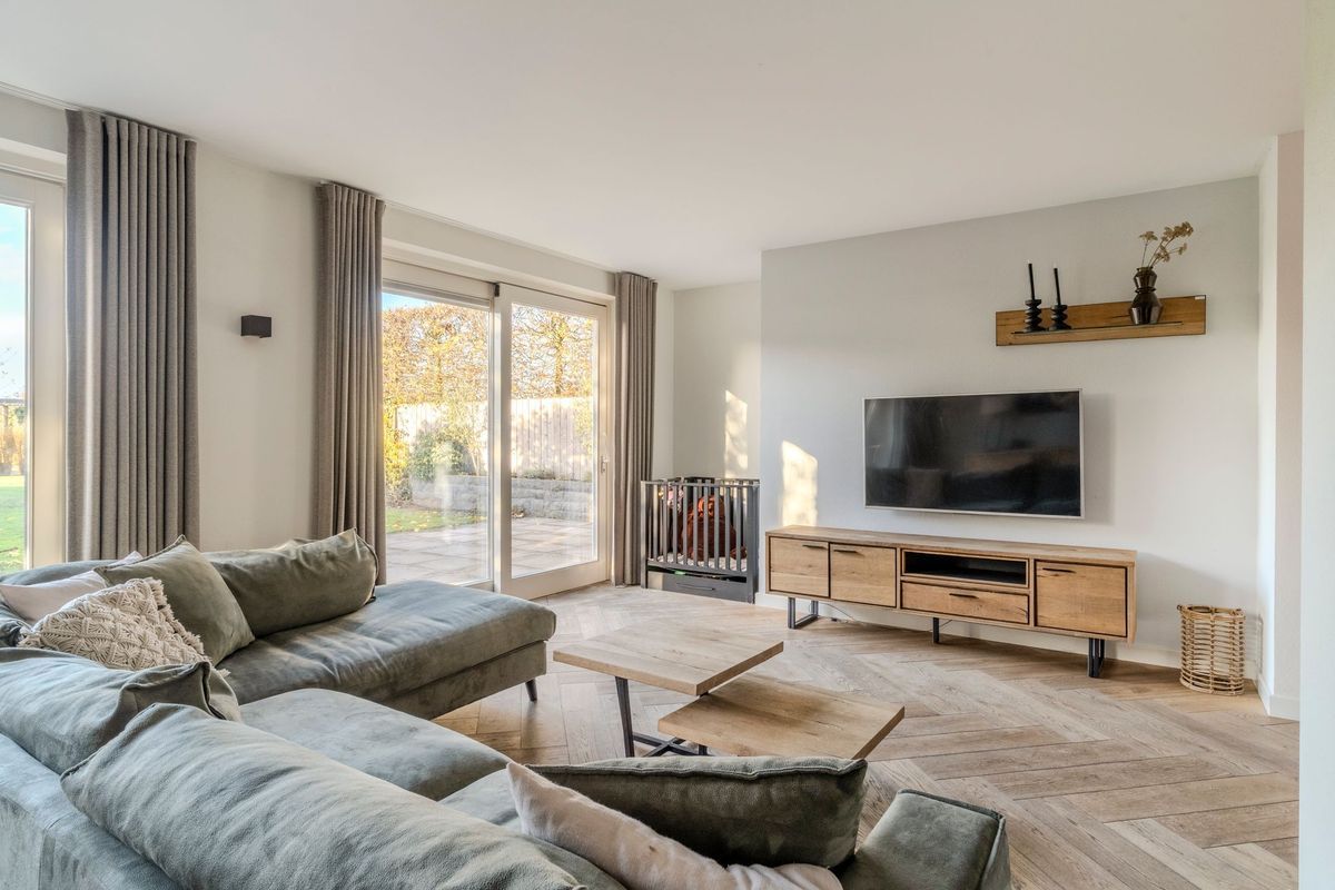 Pastoor Coomansstraat 19 Photo Blur 19