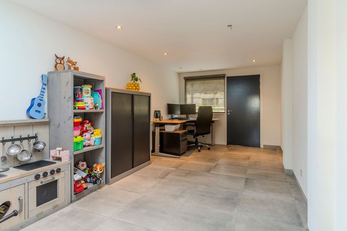 Pastoor Coomansstraat 19 Photo Blur 29