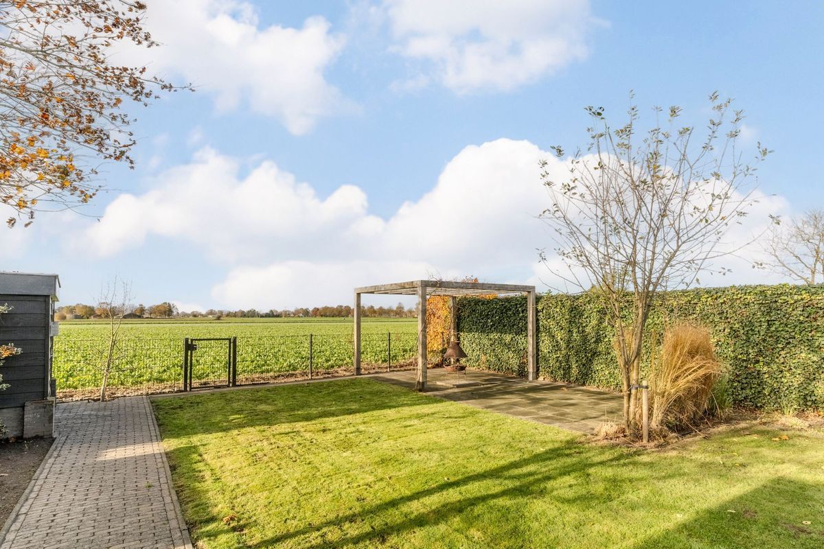 Pastoor Coomansstraat 19 Photo Blur 40