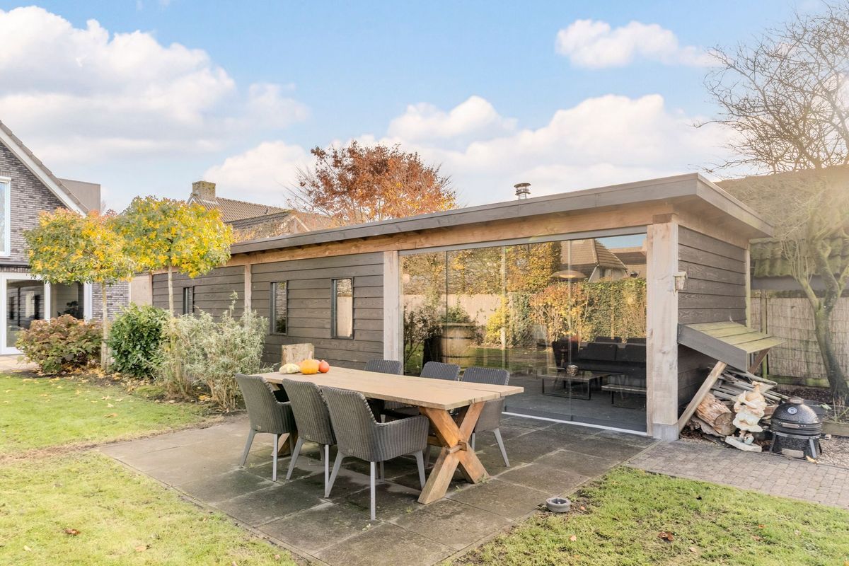 Pastoor Coomansstraat 19 Photo Blur 42