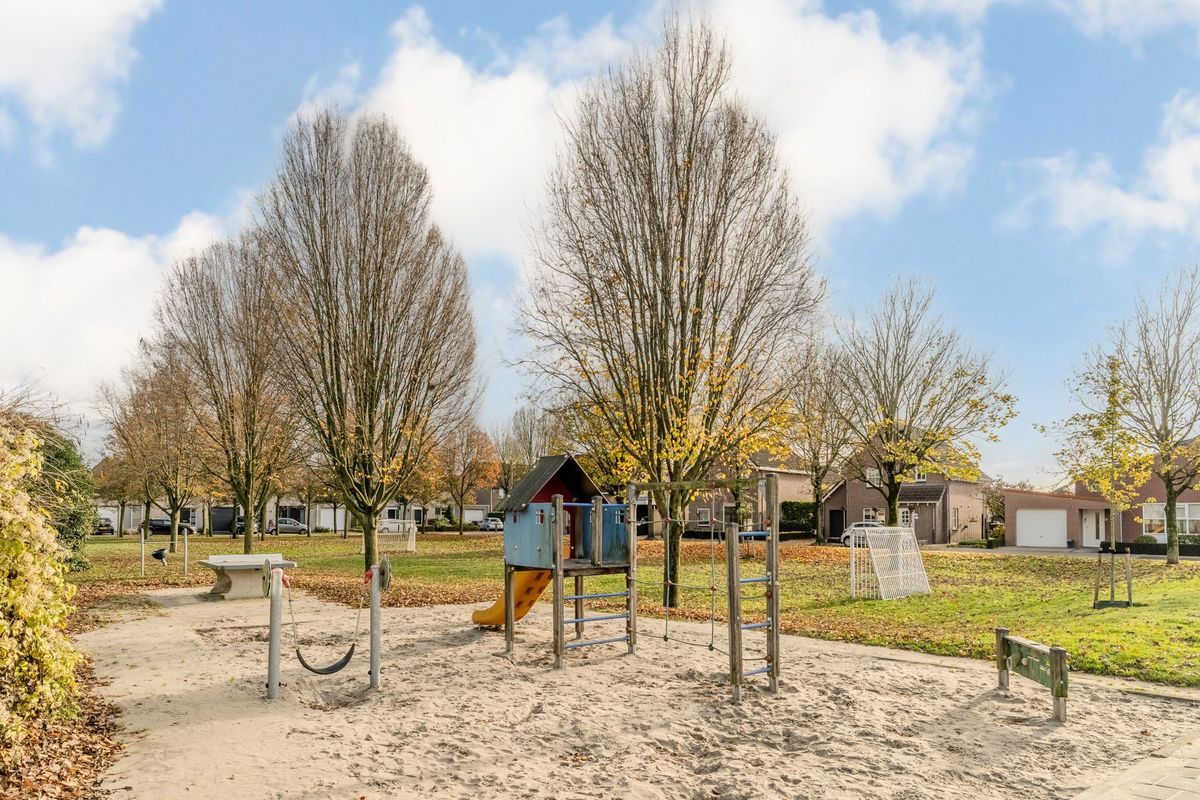 Pastoor Coomansstraat 19 Photo Blur 68